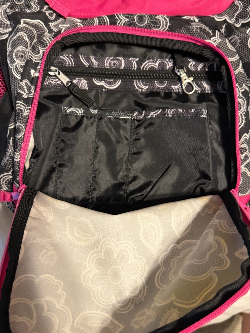 Thirty-One Floral Backpack - Picture 6 of 16
